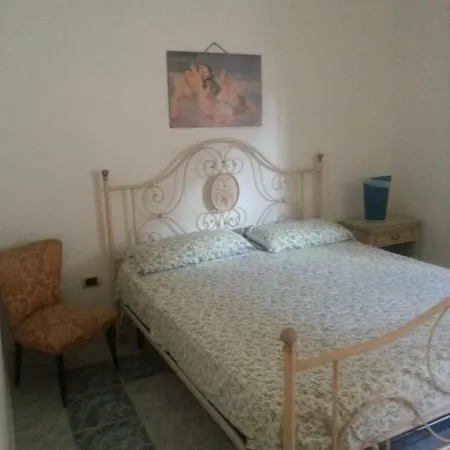 Casa A Pochi Km Da Gallipoli アレーツィオ