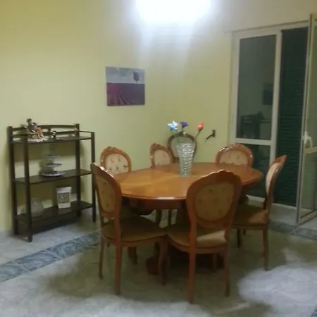 Casa A Pochi Km Da Gallipoli * アレーツィオ